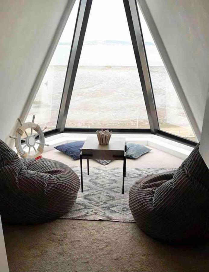 Lovely 2 Bedroom Modern Loft Apartment Sea View Morecambe Zewnętrze zdjęcie